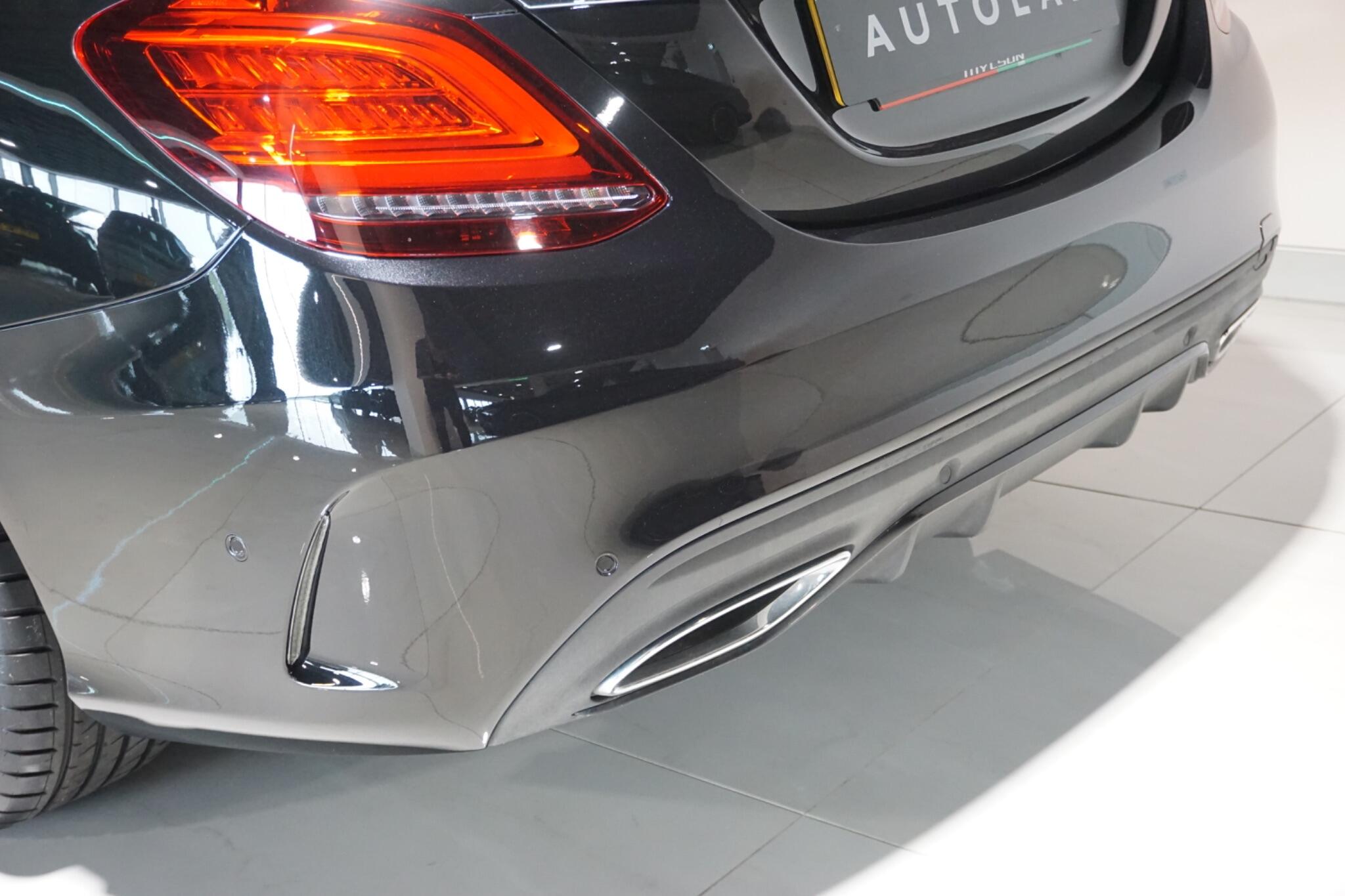 Mercedes-Benz C Class 2.0 C220d AMG Line Night Edition (Premium) Saloon 4dr Diesel G-Tronic+ Euro 6 (s/s) (194 ps)